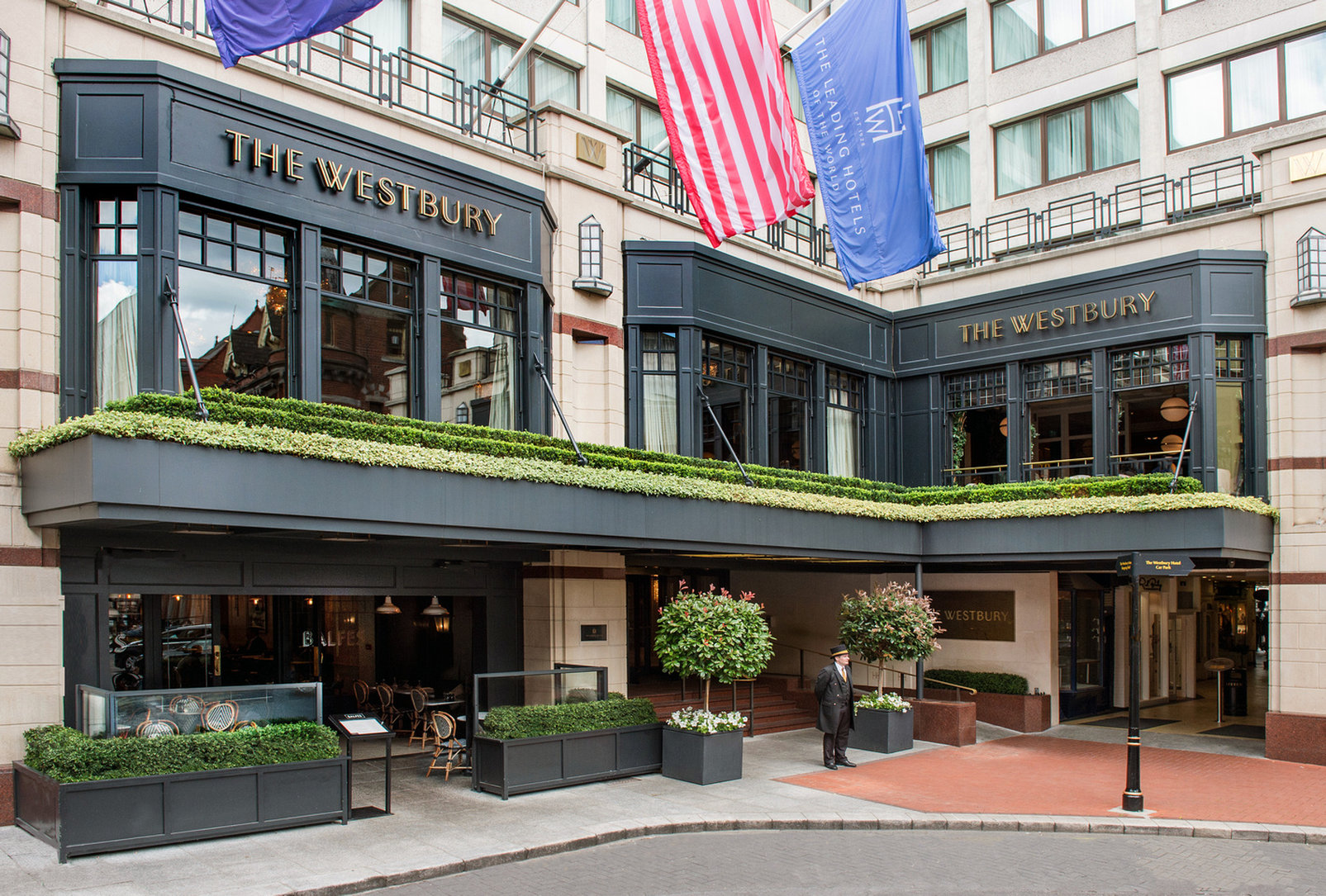 THE WESTBURY HOTEL 6/83
