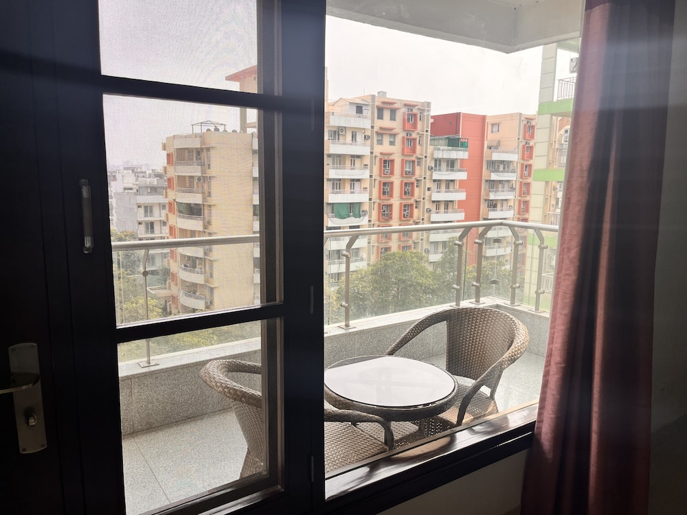 Gazebo Inn And Suites 19/49