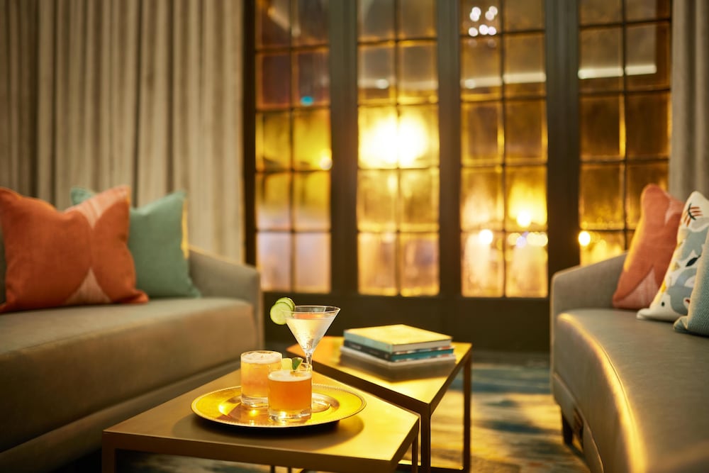 The Terrace Hotel Lakeland, Tapestry Collection by Hilton 46/71