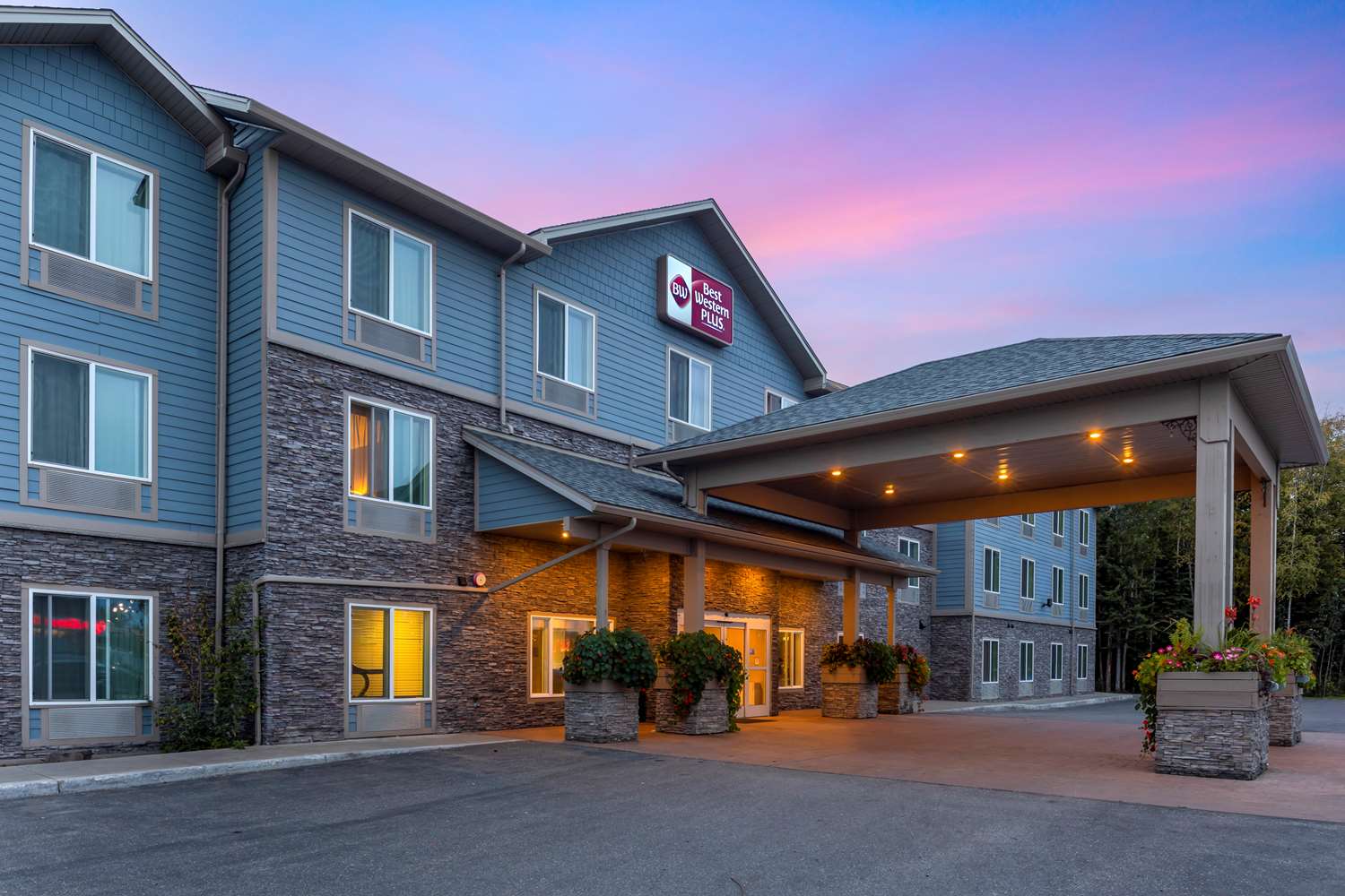 Best Western Plus Chena River Lodge 38/41