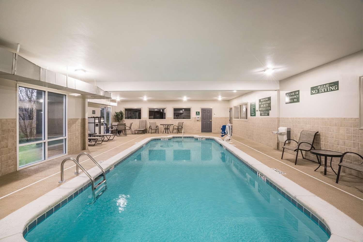 La Quinta Inn And Suites By Wyndham Chattanooga North Hixson 12/16