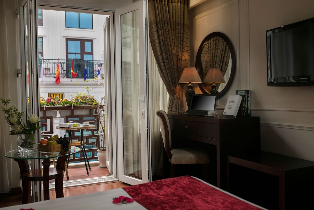 Paradise Boutique Hotel 41/57