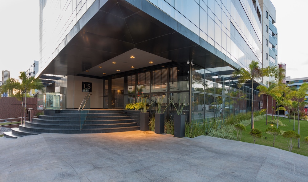 LS Hotel 43/50