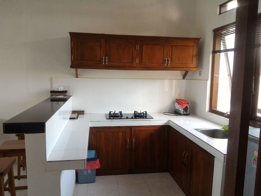 VILLA DENCARIK 6/25