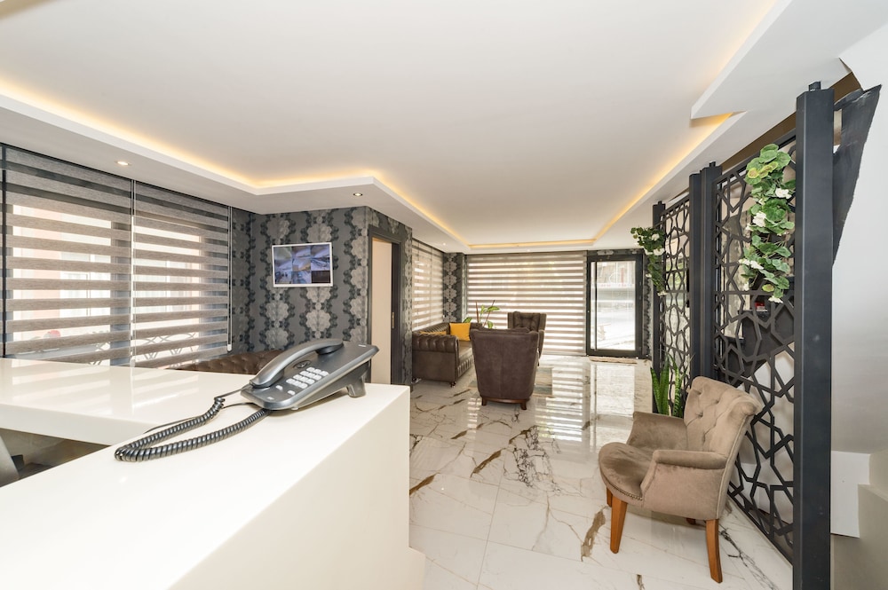 Gen Suites 43/50