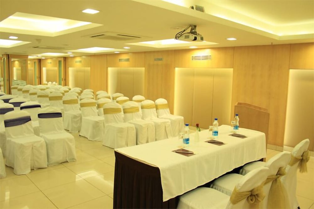 AURICK BOUTIQUE HOTEL 24/28