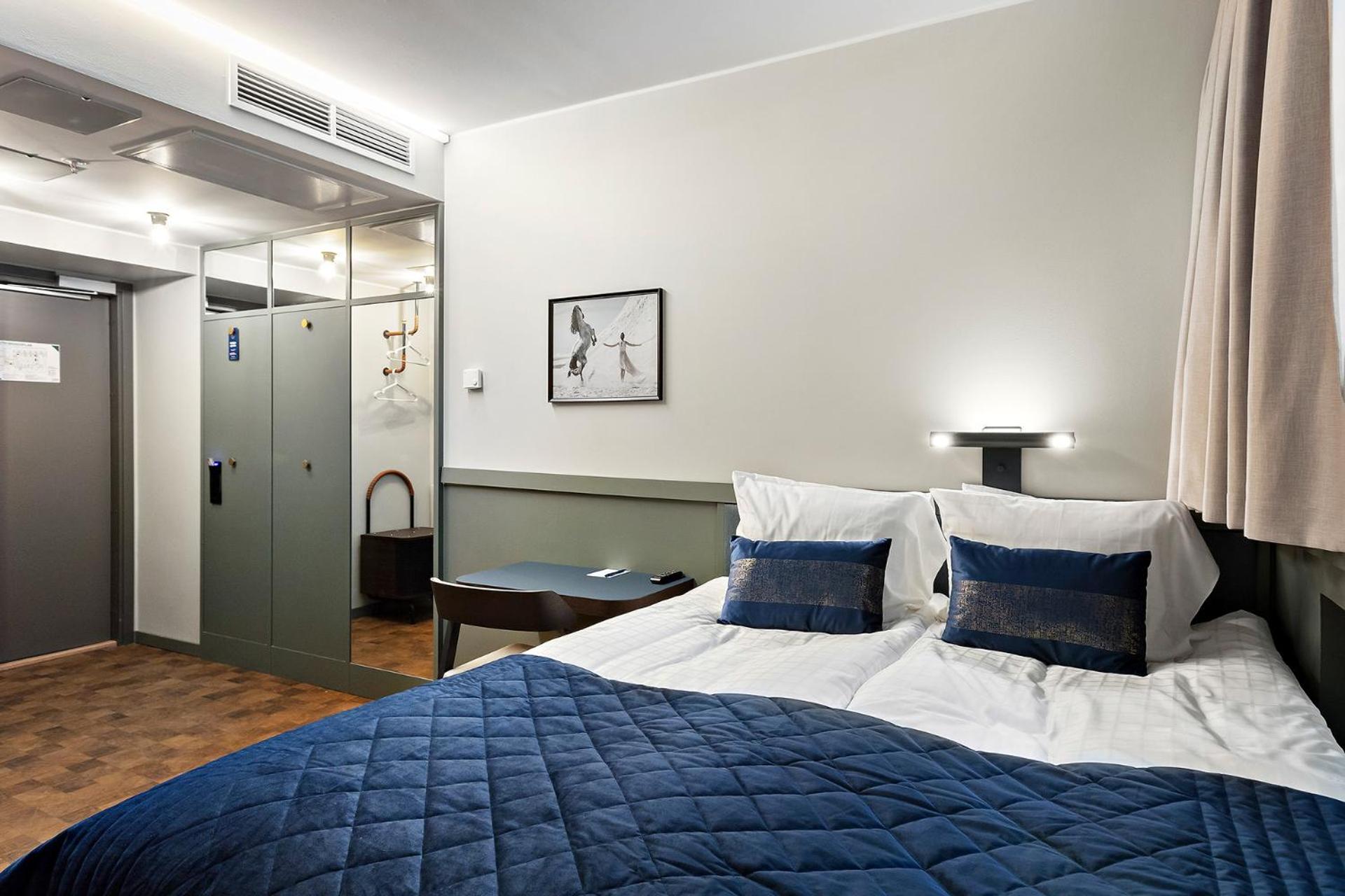 Superior, Single Bed, Queen Bed