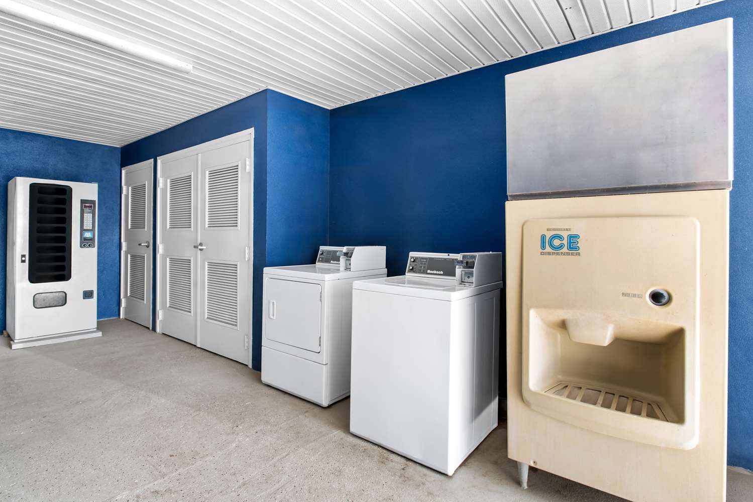 Americas Best Value Inn Gonzales 9/38