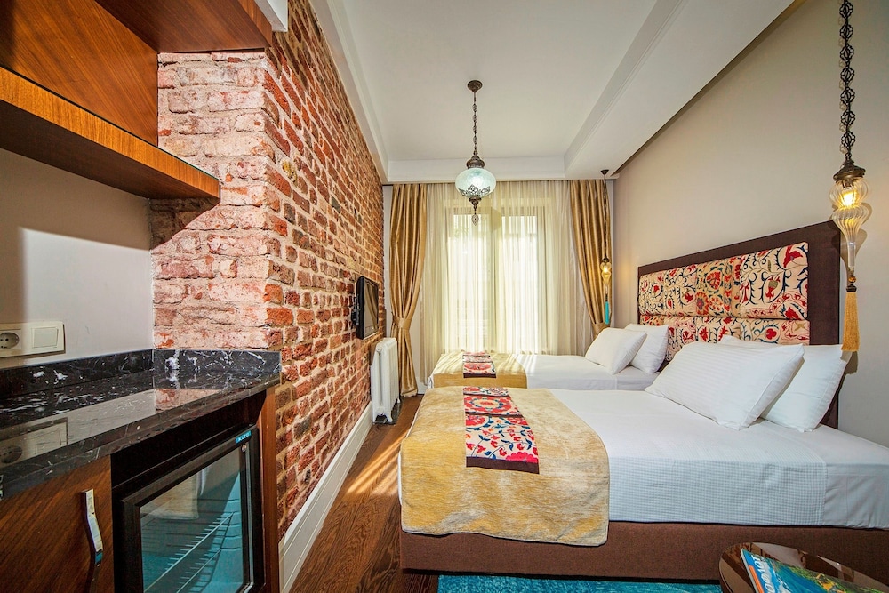 Azade Suites Special Class 12/49