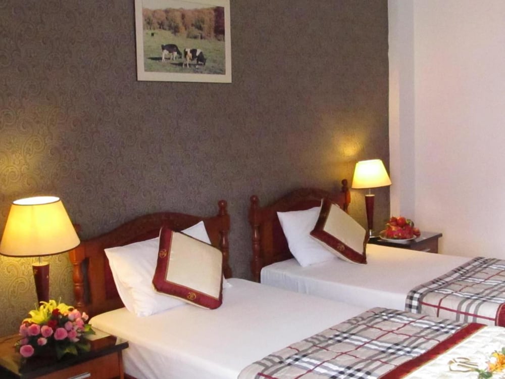 Trung Mai Hotel 16/65