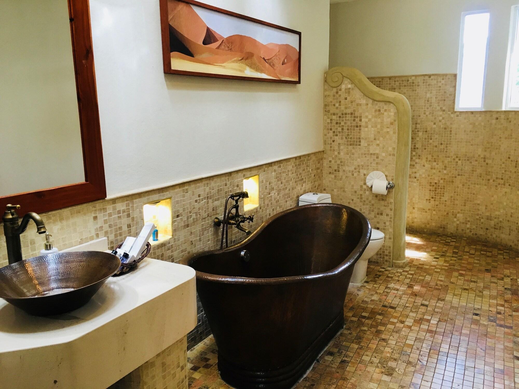 Guayaba Inn 44/47