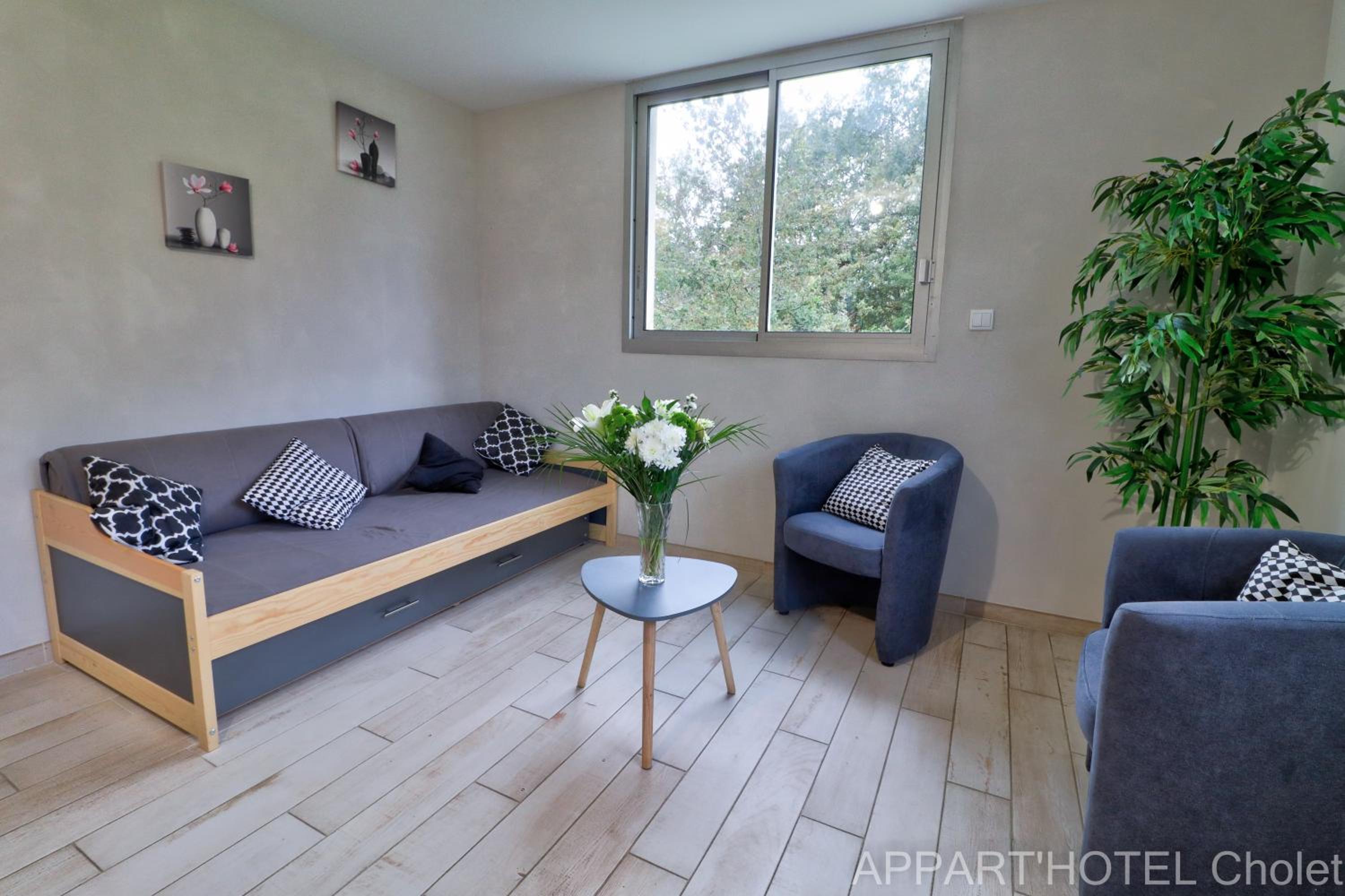 Appart hotel Cholet Carteron 28/50