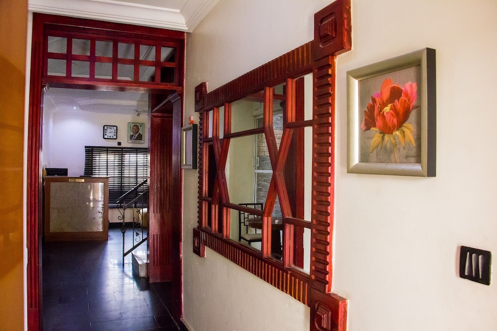 Chelsea Suites 2 Annex 26/37