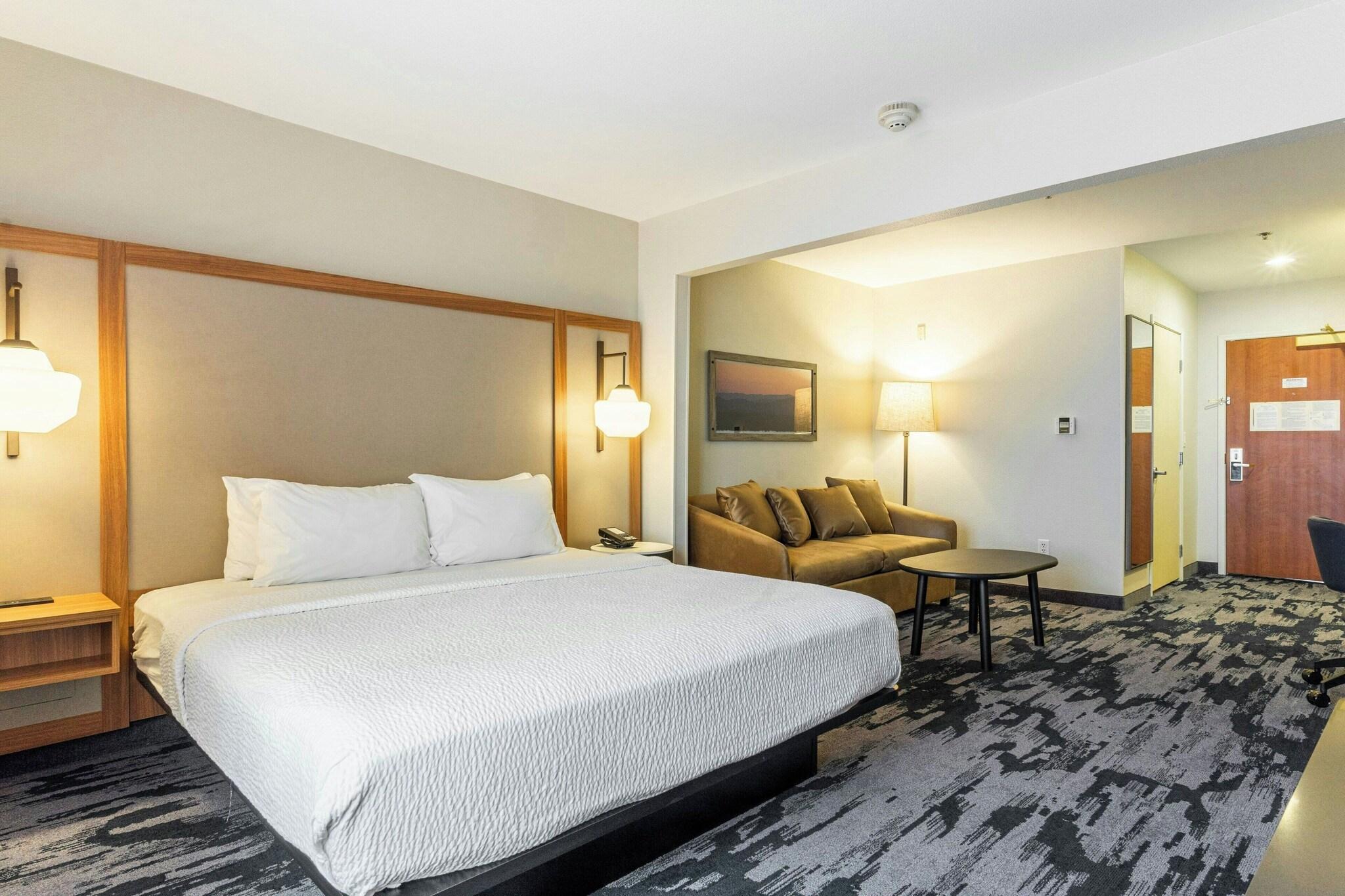 Room, Double Bed, Accessible