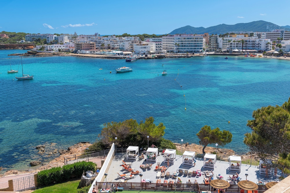Leonardo Royal Ibiza Santa Eulalia 45/50