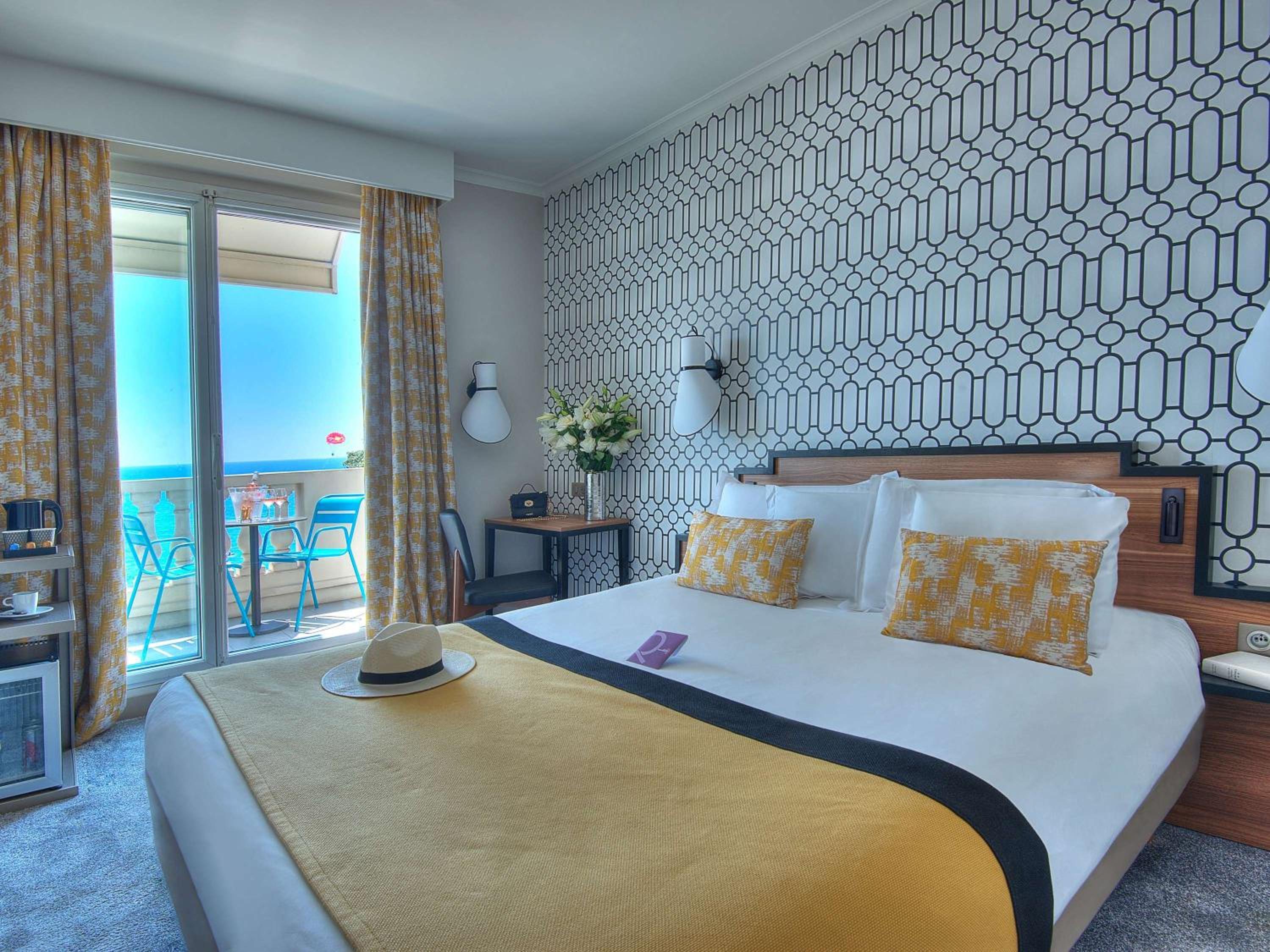 SUPERIOR, DOUBLE BED, OCEAN VIEW