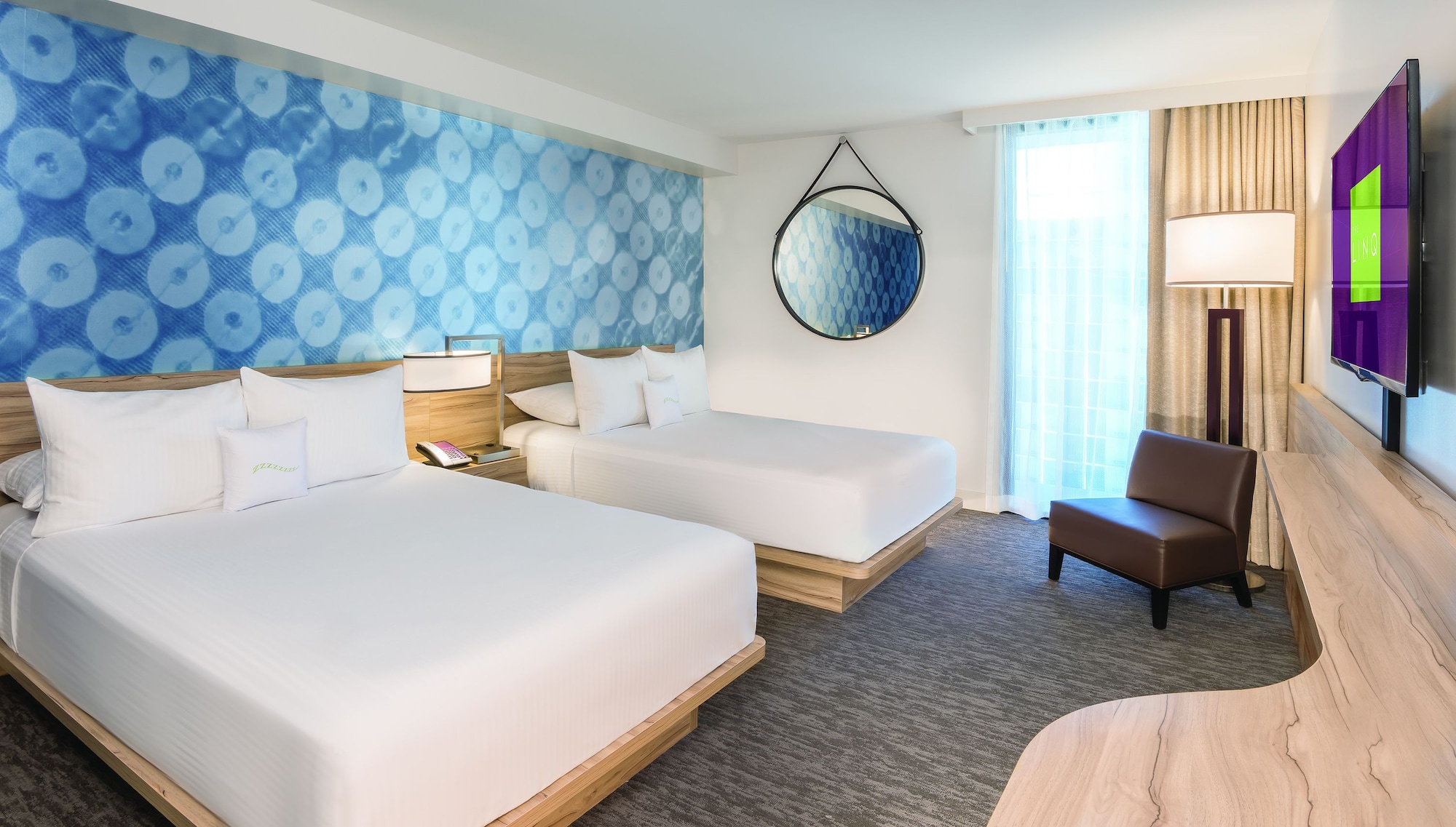 DISTRICT 3, DELUXE, CABANA, 2 QUEEN BEDS, POOL SIDE