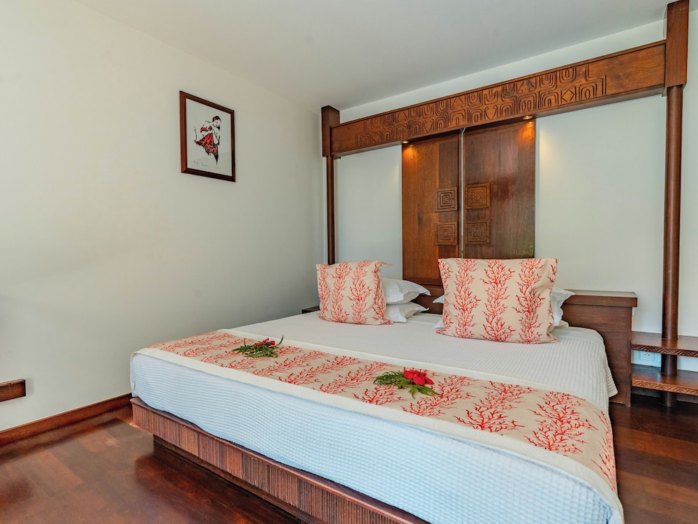 Manava Beach Resort And Spa Moorea 9/48