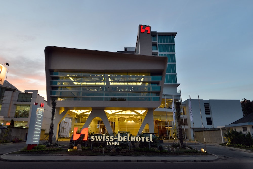SWISS-BELHOTEL JAMBI 5/60