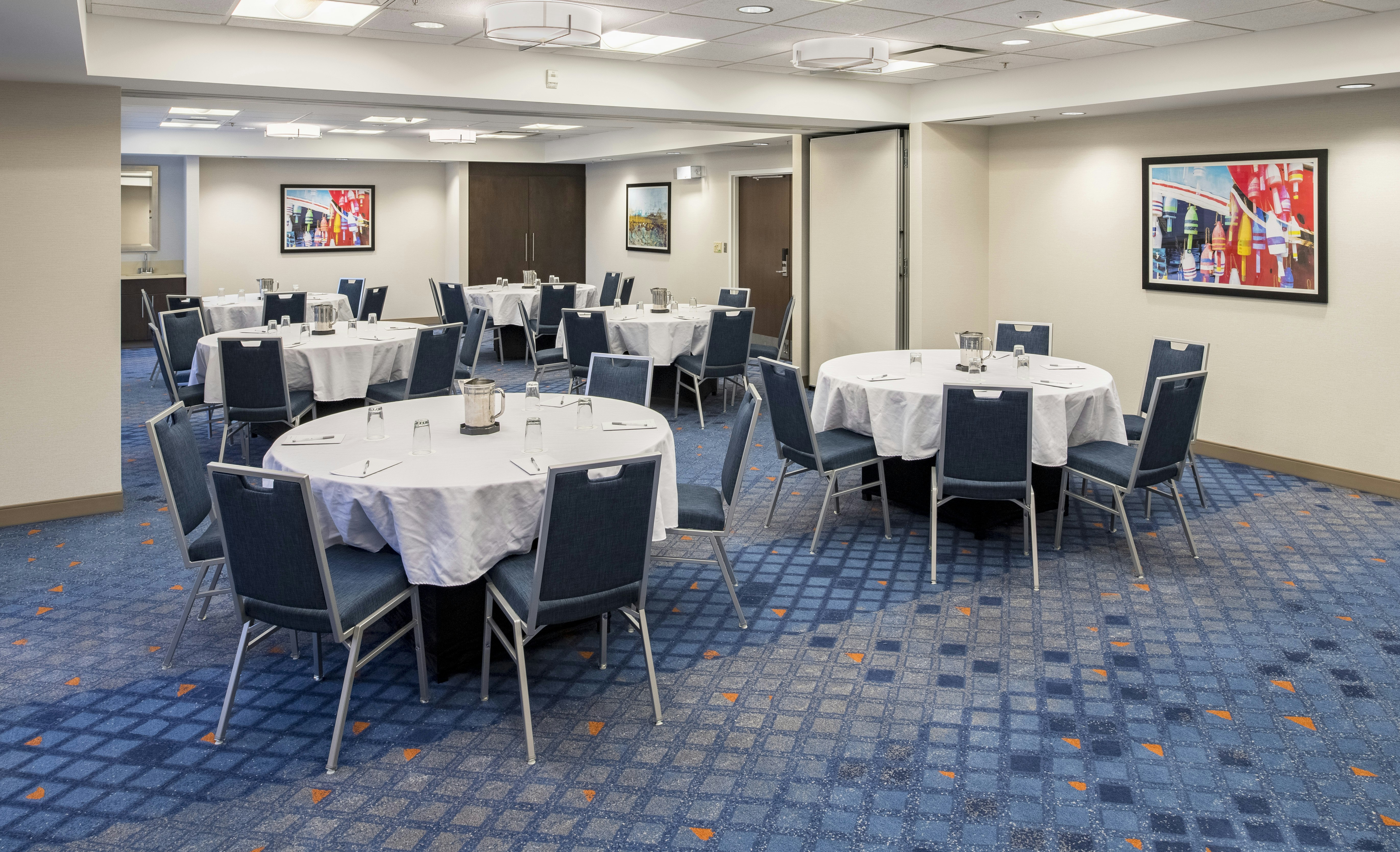 Hampton Inn Suites By Hilton Halifax Dartmouth 37/42
