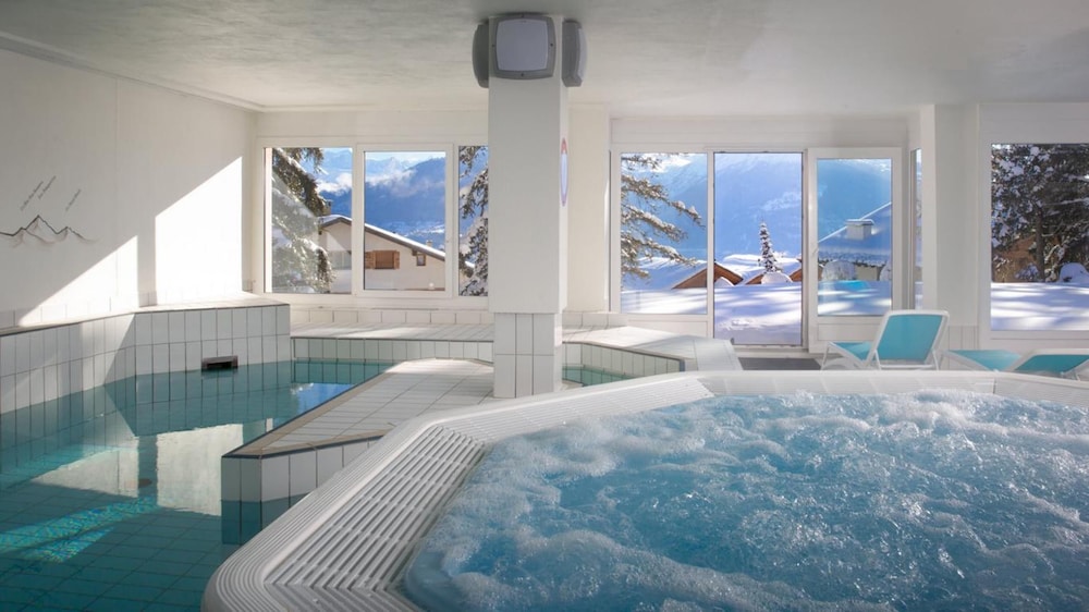 Helvetia Intergolf Hotel And Aparthotel 35/61