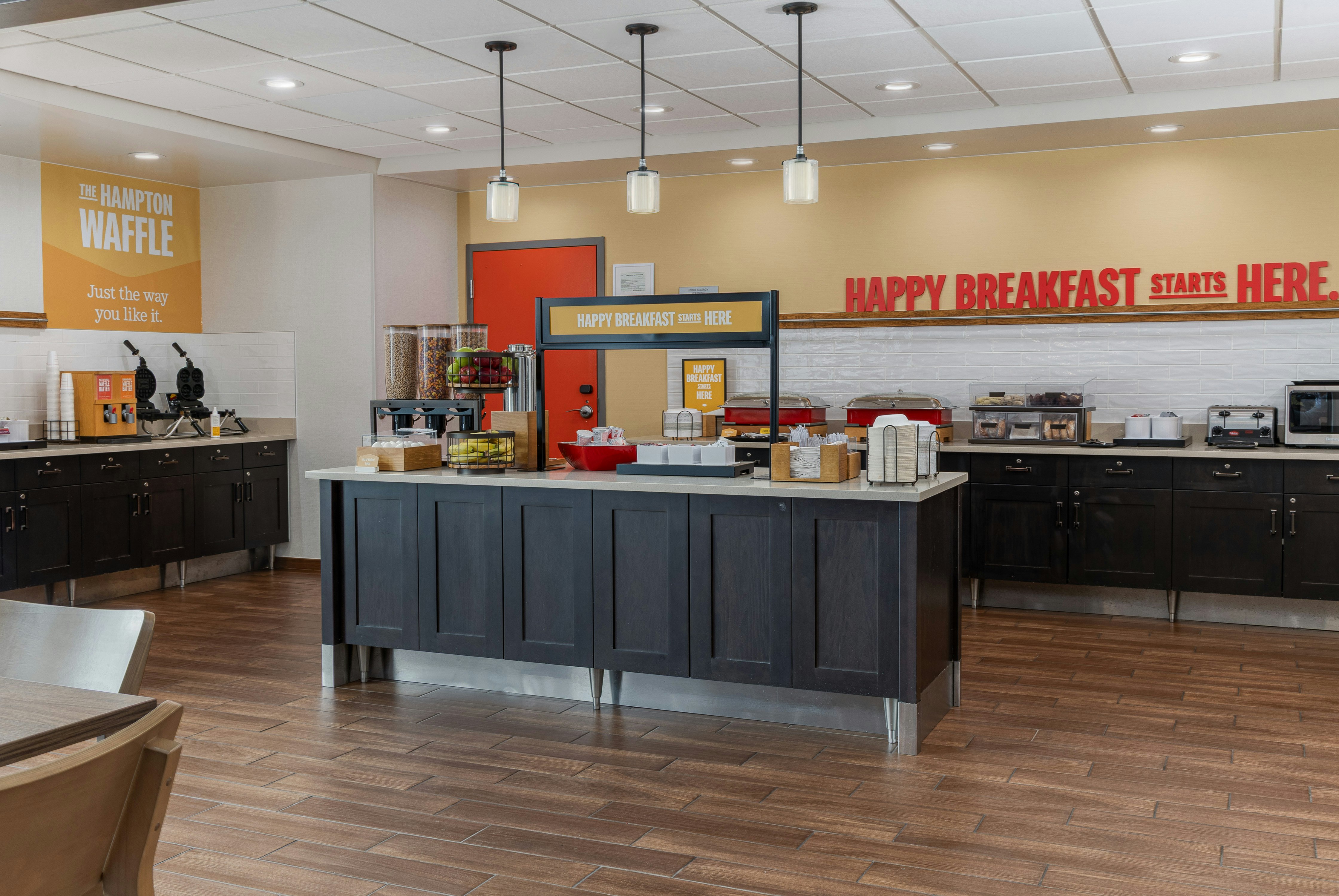Hampton Inn and Suites Niles Warren OH 48/77