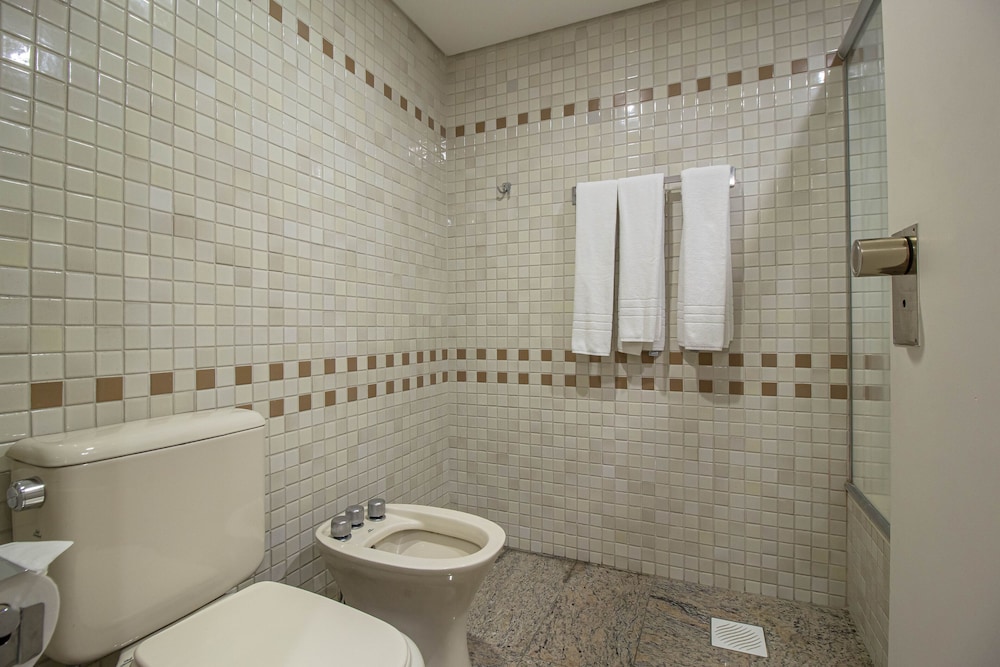 Hotel Victoria Villa Curitiba By Nacional Inn 146/146