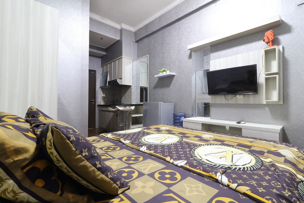 The Suite Metro Apartment King Property 46/59