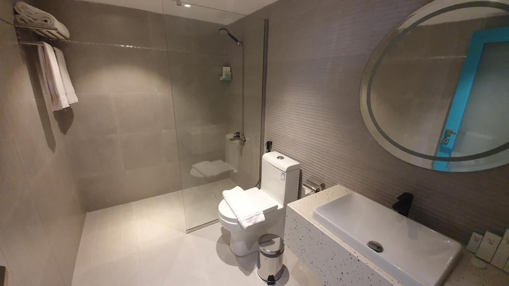 برج أل ريان(Al Rayyan Tower) 40/40