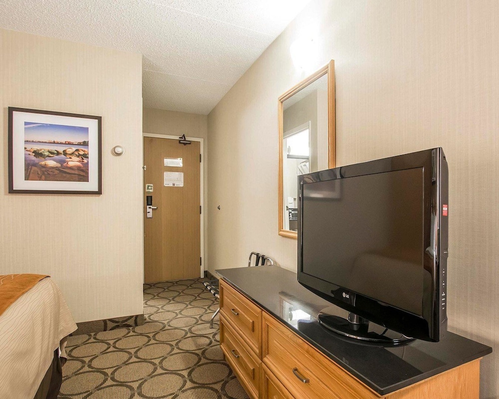 Comfort Inn Rimouski 23/38