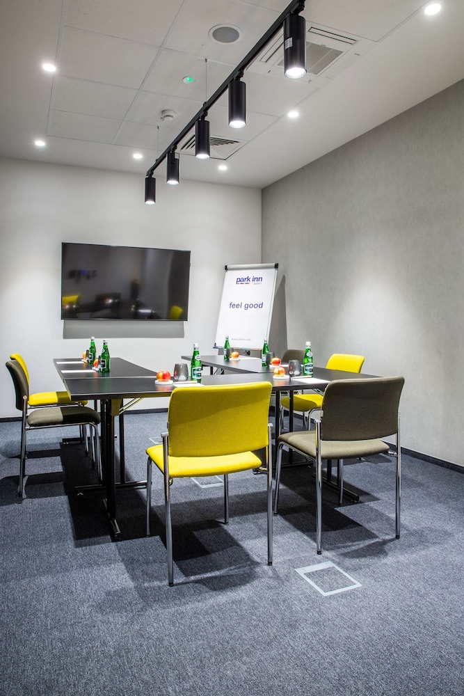Park Inn by Radisson Poznan 65/75