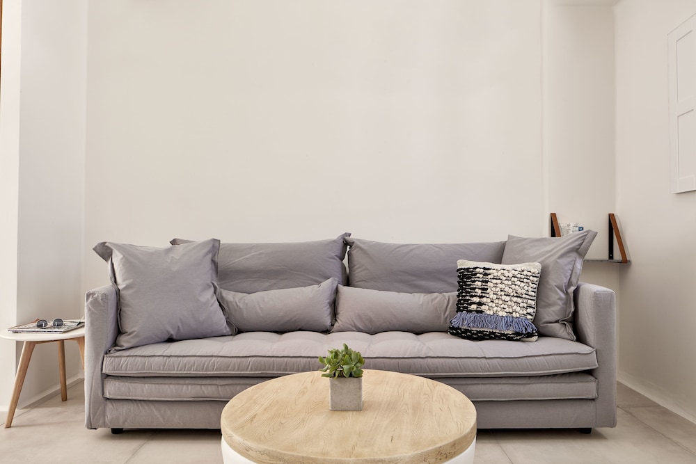 BOHO Suites 33/49