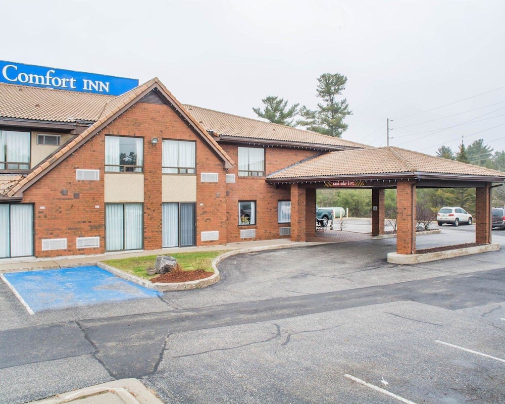 Comfort Inn Parry Sound 3/35