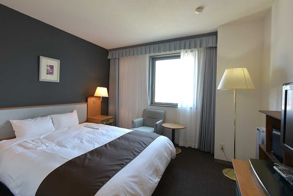DELUXE, QUEEN BED