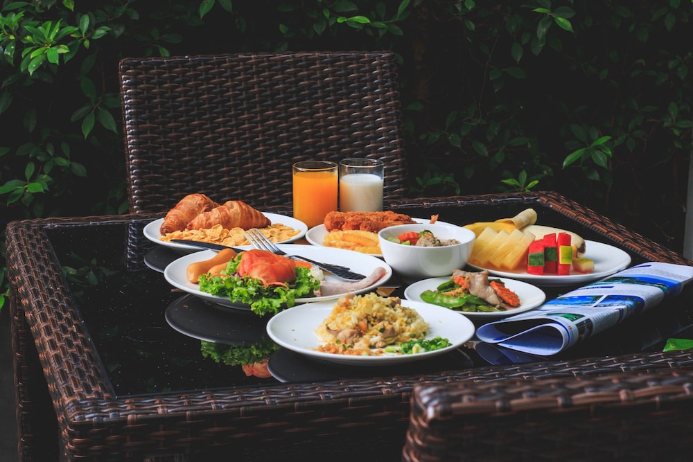 Hope Land Hotel & Residence Sukhumvit 8 65/77
