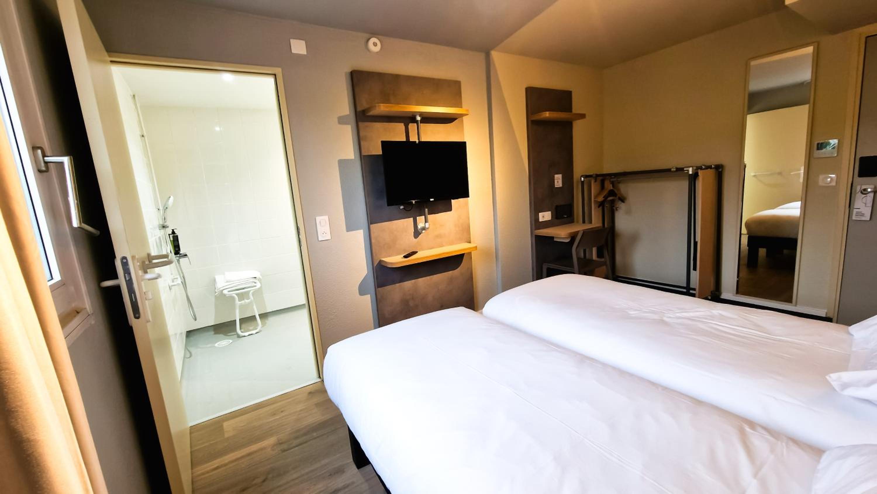 STANDARD, TWIN BEDS