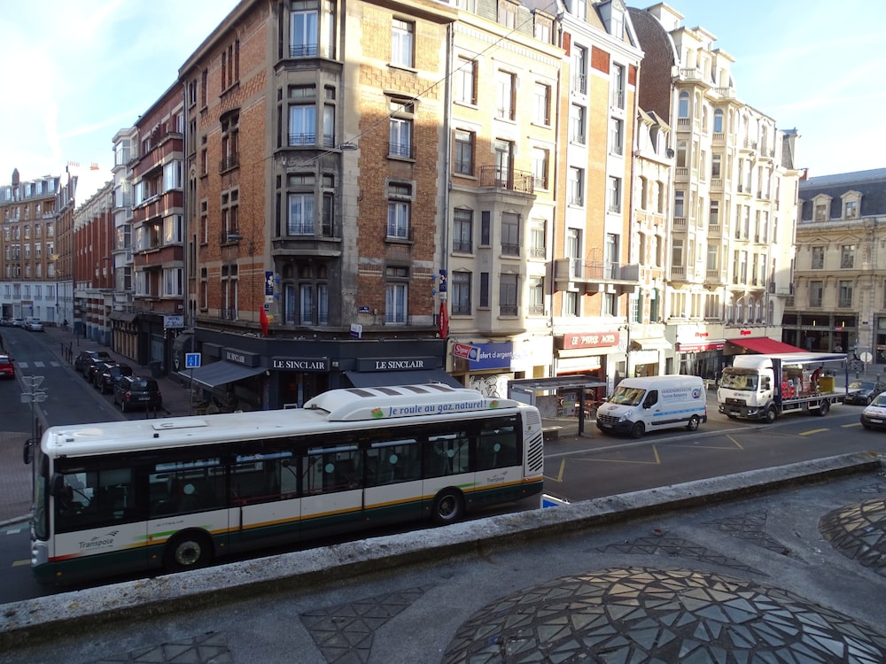 Hotel du Moulin d Or 39/50
