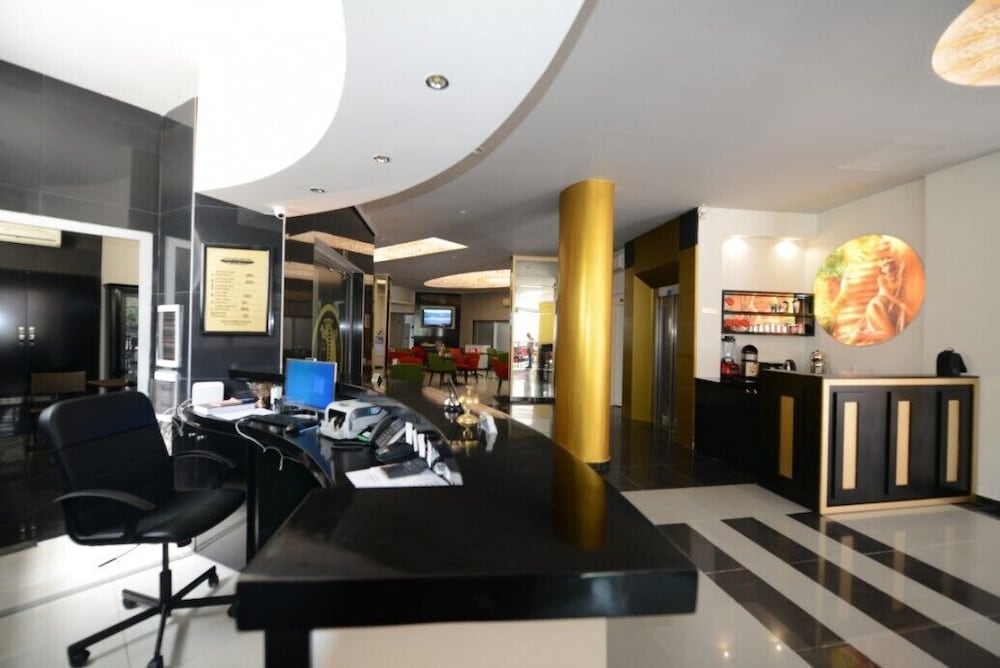 Cleopatra City Hotel 40/49