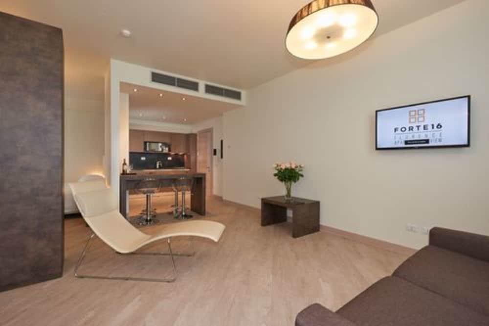 Forte16 View and Spa 52/70