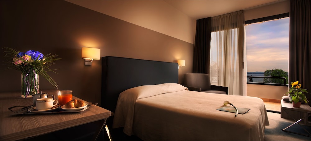 Hotel Desiree 15/67