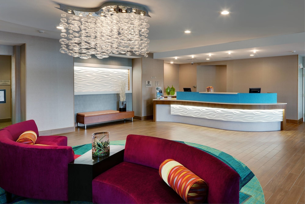 Lobby at Springhill Suites Lansing West, LANSING - MI