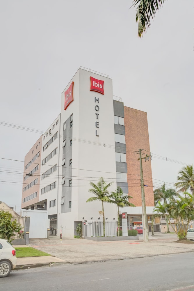 Ibis Paranagua 52/59