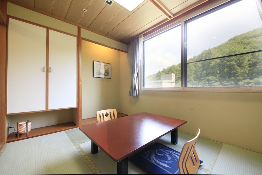 Hokkaido Noboribetsu Onsen Park Hotel Miyabitei 23/49