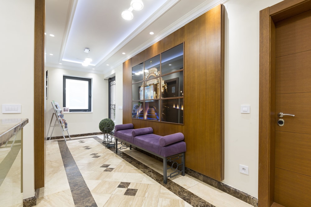 Prime Hotel 18/40