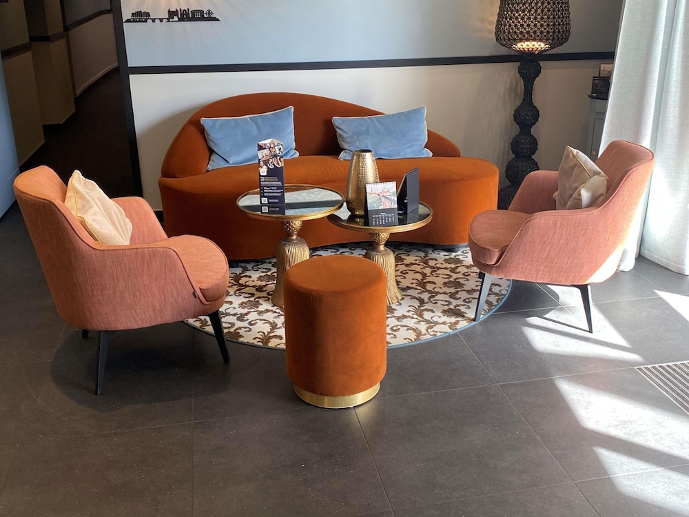 Mercure Montauban 29/53