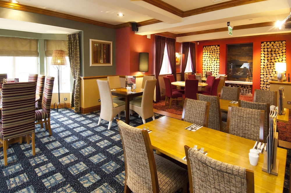 Premier Inn Rugeley 27/50