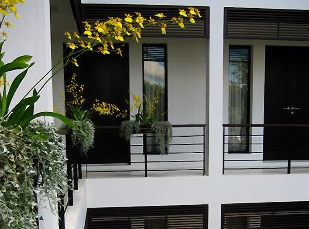 296 The Radtanaiya Residence 9/42