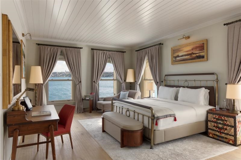 Deluxe Room -