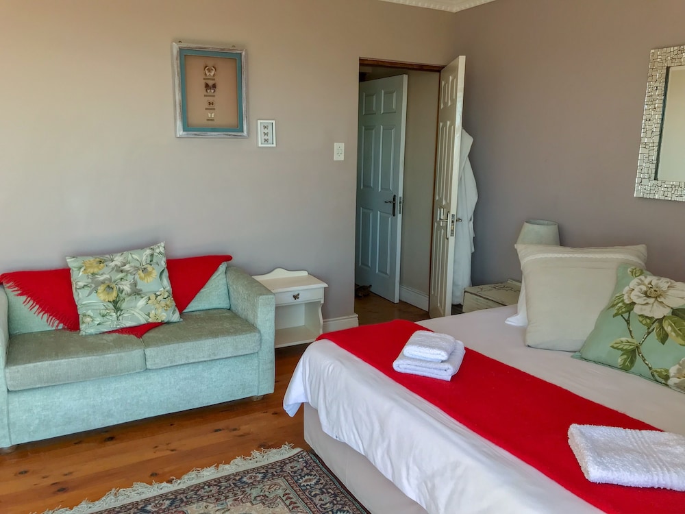Bluebottle Guest House 8/50