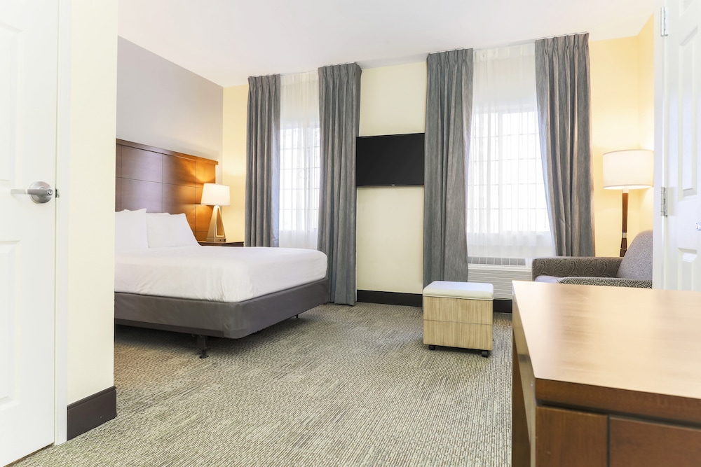 Staybridge Suites Reno 10/45